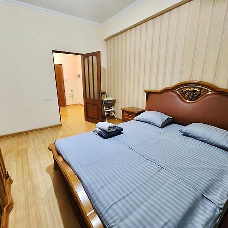 Cozy New Renovated 2 Bedroom+Balcony Apartment ,New Residential Building, Near Republic Square In City Center Yerevan Exterior photo